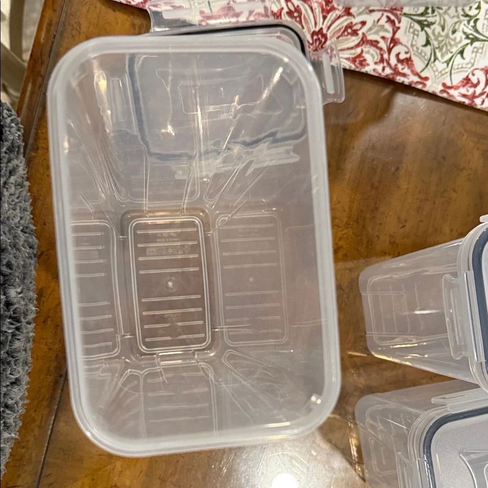 Clear Stackable Storage Containers-12 plastic containers with air tight lids